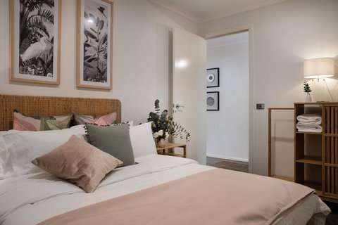 The Carlisle - Stayed 2