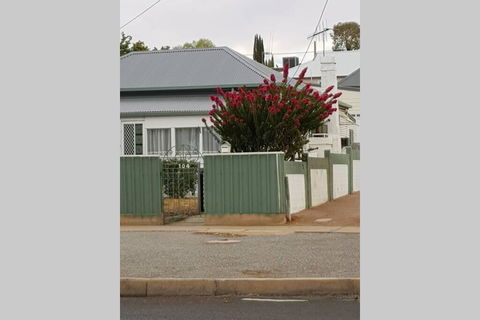 The Comfort Cottage On Williams - Stayed 0