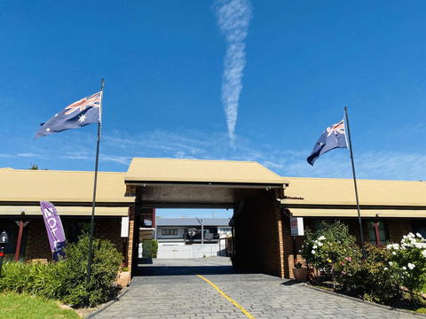 The Cottage Motor Inn Albury - Stayed 2