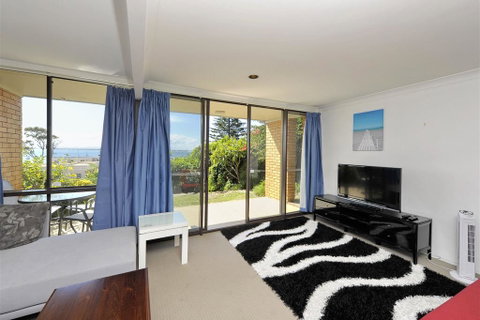 The Crest Unit 5 - Shoal Bay - Stayed 2