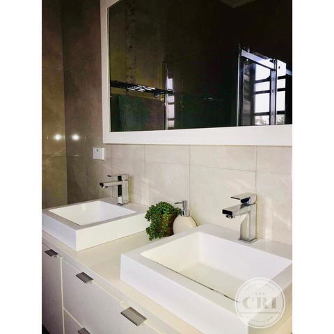 The Cri On Main - Stays Accommodation 2