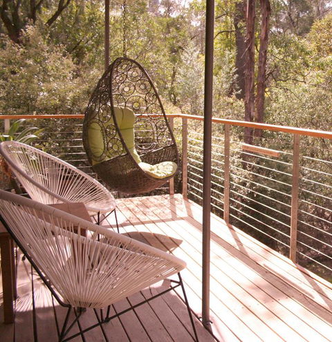 The Escarpment - Stayed 3