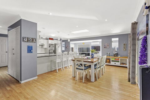 The Family Entertainer In The Heart Of Corlette! - Stays Accommodation 2