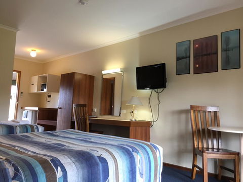 The Finley Palm Motor Inn - Stayed 1