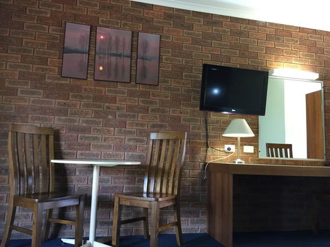 The Finley Palm Motor Inn - Stayed 3