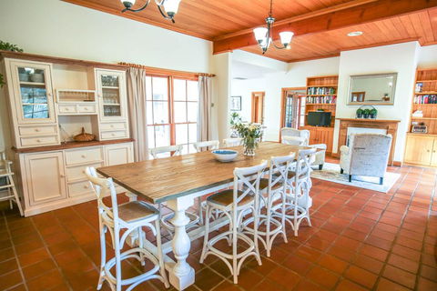 The Grange Homestead - Stays Accommodation 0