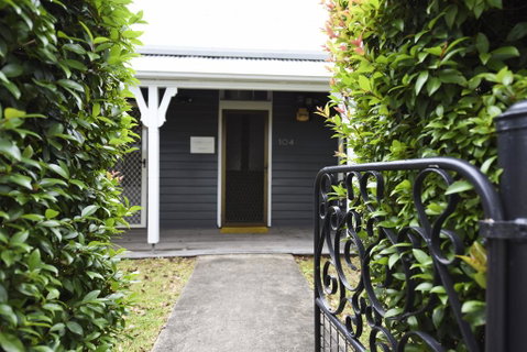 The Grey House - Stayed 2