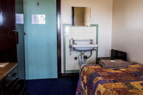 The Imperial Hotel - Stays Accommodation 2