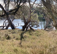 The Lake House - Stays Accommodation