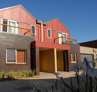 The Lakes Apartments - Stayed