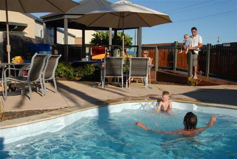 The Lakes Apartments - Stayed 1