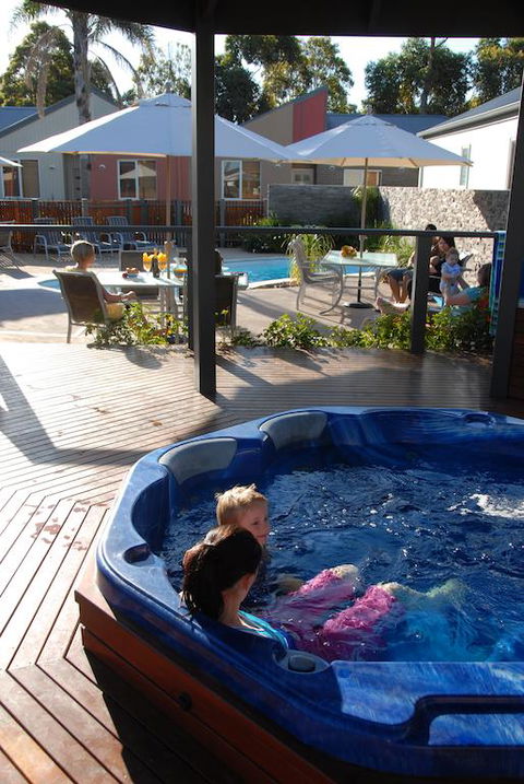 The Lakes Apartments - Stayed 3