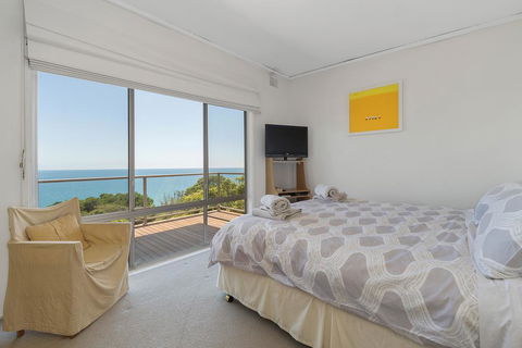 The Mount Martha Lookout - Stays Accommodation 3