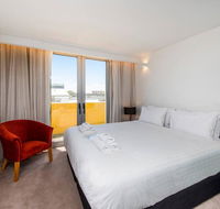 The Nest - Cosy Space on Newcastle Street with Roof Terrace - Stays Accommodation