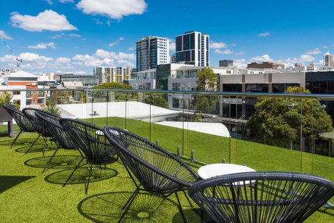 The Nest - Quirky Queen Sized Space With Roof Terrace - Stayed 0