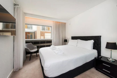 The Nest - Smart Suite On Newcastle St With Rooftop Views - Stayed 0