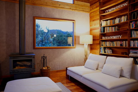 The O Retreat - Stayed 2