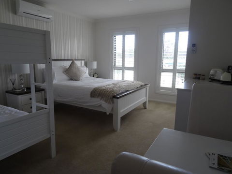 The Oxley Estate B&B - Stayed 0