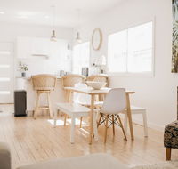 The Palms - stylish modern and cute as a button - Stayed