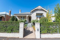 The Pearl on Prince  Stylish Cottage CBD Wifi