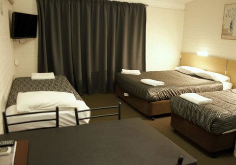 The Plains Motor Inn - Stayed 2