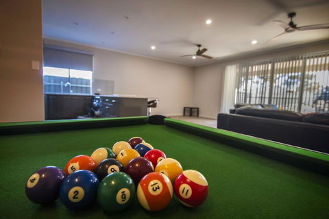 The Races Complex - Stayed 3