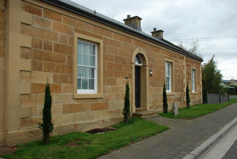 The Red Feather Inn - Stayed 1