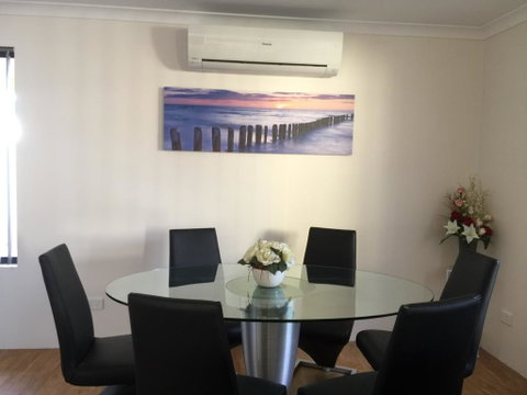 The Royal Dolphin Holiday Home - Stays Accommodation 3