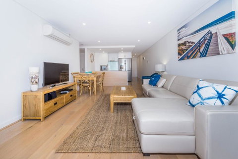 The Shoal Unit 405 - Shoal Bay - Stayed 2
