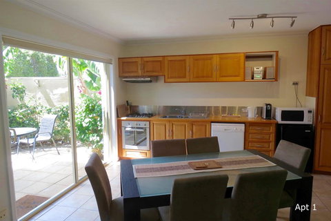 The Wave Oasis SC B&B - Stays Accommodation 1