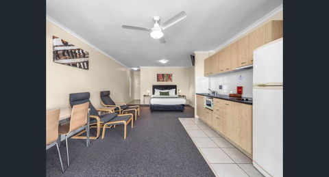 The Wellington Apartment Hotel - Stays Accommodation 2