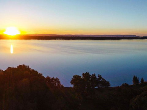 The Wharf House - Budgewoi - Stayed 2