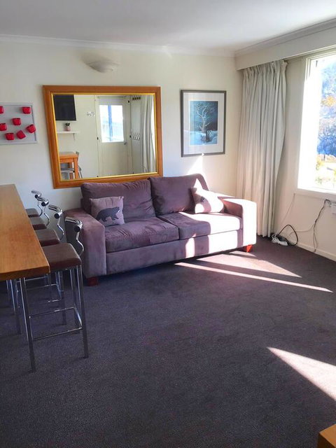 Thredbo Village 3-Bedroom Apartment With Fantastic Views - Stayed 3