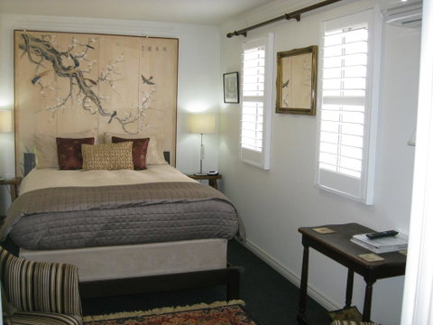 Three Chimneys Bed And Breakfast Boutique Guest House - Stayed 3