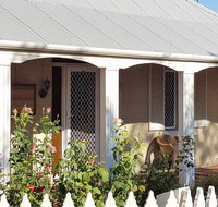 Tillbrook Cottage - Stays Accommodation