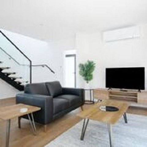 Timor Street Apartments - Stayed 1