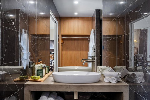 Tinderbox Retreat - Stayed 2