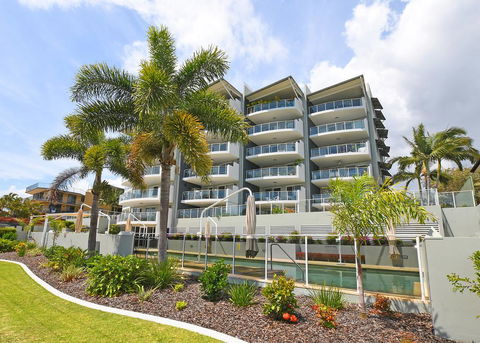 Tingeera Luxury Beachfront Apartments - Stayed 0