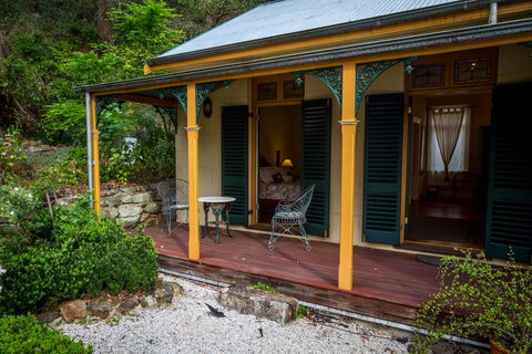 Tizzana Winery Bed And Breakfast - Stays Accommodation 3