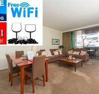 TRANQUIL EXEC CITY FREE WIFI NETFLIX WINE PARKING - Stays Accommodation