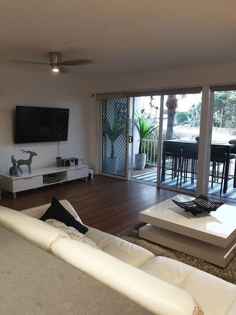 Tranquil Waters - Stayed 2