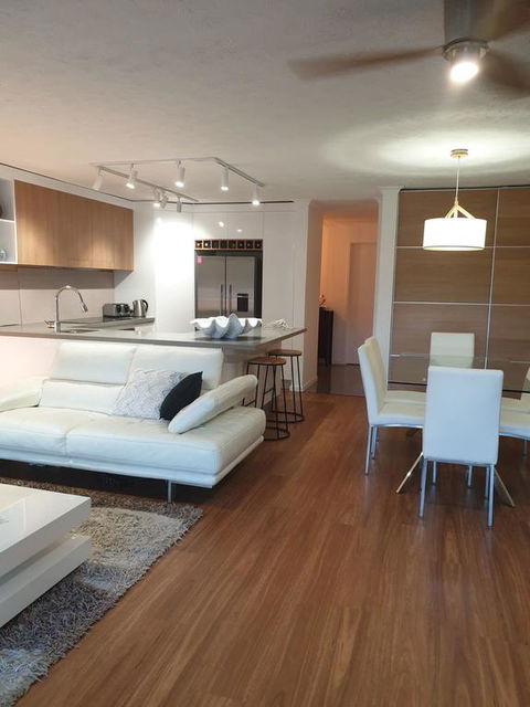 Tranquil Waters - Stayed 1