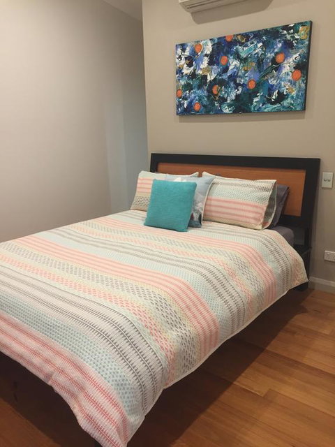 Treehouse Retreat - Stayed 0