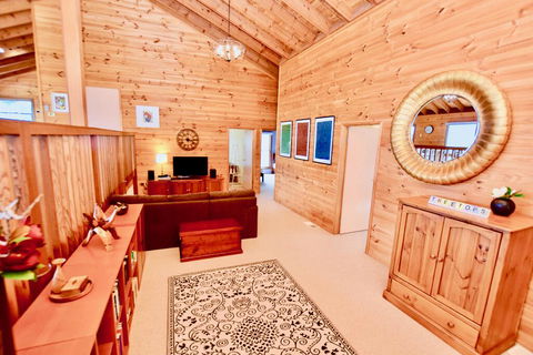 Treetops Retreat Katoomba - Stayed 3