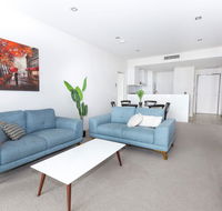 Trendy Self Contained Inner City Apartment - Stayed
