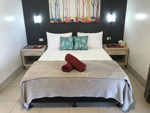 Tropical Lodge - Stayed 2