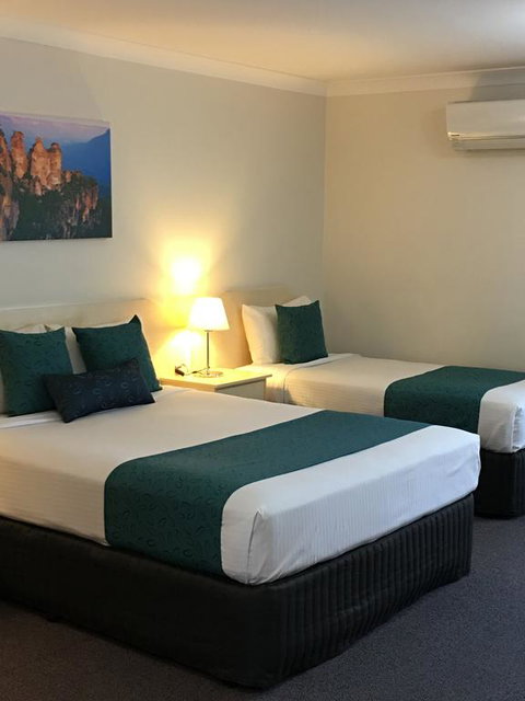 Tuckerbox Motor Inn - Stayed 1