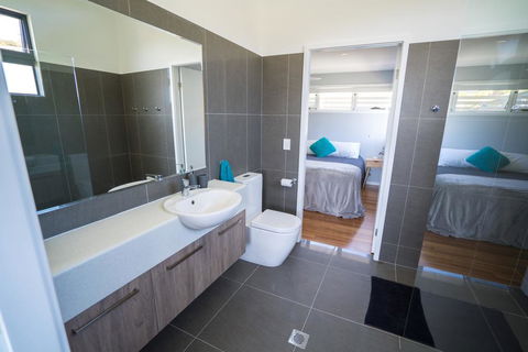 Tuffy's No. 2, 16B May Street, Crescent Head - Stays Accommodation 3