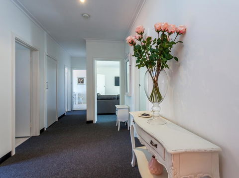 Twelve Errard - Stays Accommodation 2