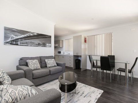 Twin Waters Caravan Park - Stayed 1